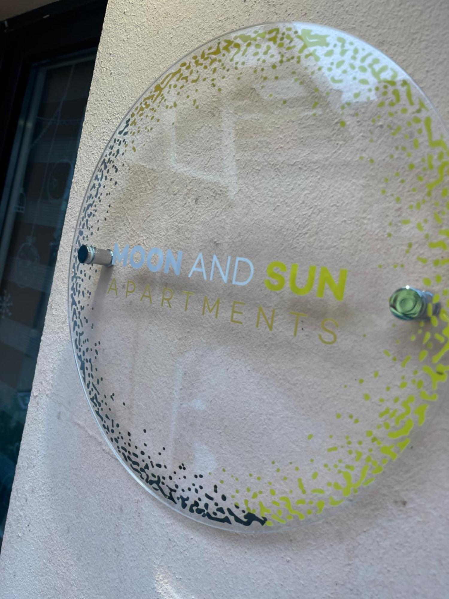 Moon And Sun Apartments Sibiu Eksteriør billede
